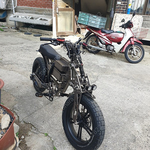 위페드 f1 판매합니다.