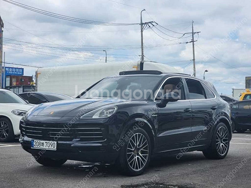 21,519 km 포르쉐 카이엔 중고 포르쉐 중고 3....--6