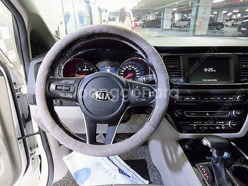 더뉴 카니발 중고 가격 중고 카니발 흰색 2020년식 ...--9