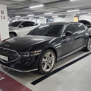 제네시스 G90 중고 제네시스 중고 가격 검정색 2022년식 54,136km 3.5T GDI AWD 저렴한 중고차