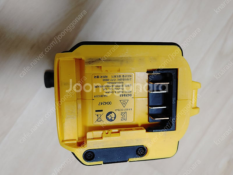 디월트 DCF 845 임팩드라이버 베어툴-정발--4