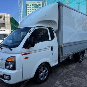 중고 윙바디 중고 매매 포터 중고트럭 매매 흰색 2019년식 슈퍼캡/초장축/(CRDi) 중고차구매