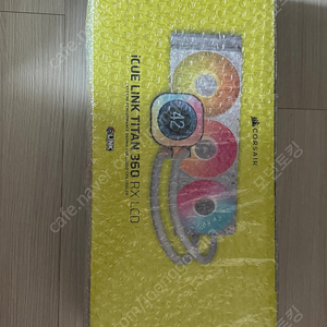 커세어 ICUE LINK TITAN 360 RX LCD 화이트 미개봉 판매합니다