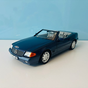 1:18 노레브 메르세데스 벤츠 500SL 다이캐스트 자동차모형