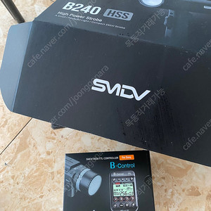 SMDV B240 HSS 플래시+SM-05 삼각대 세트 ﻿