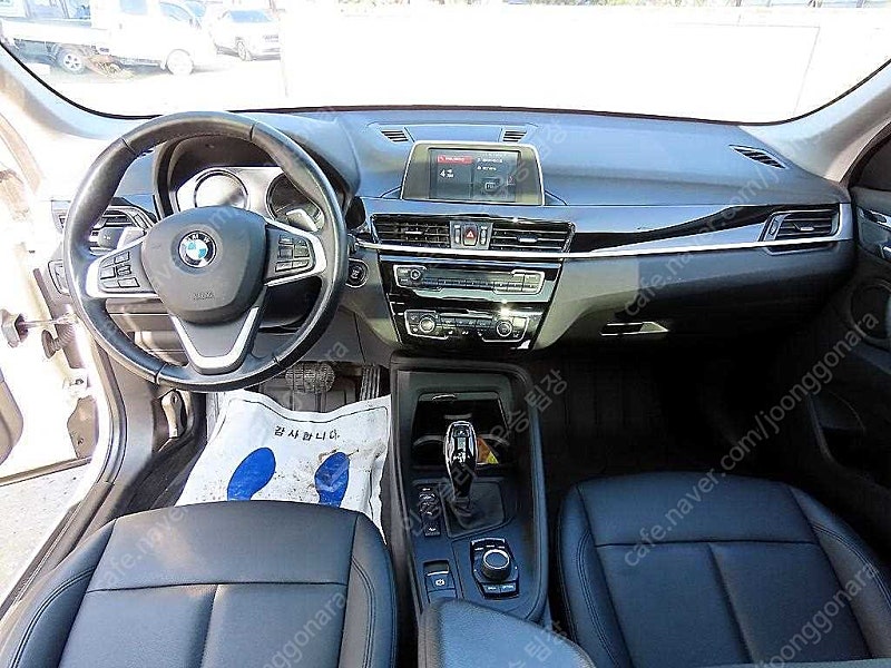 BMW X1 중고 BMW X1 중고차 SUV 중고 흰색...--8