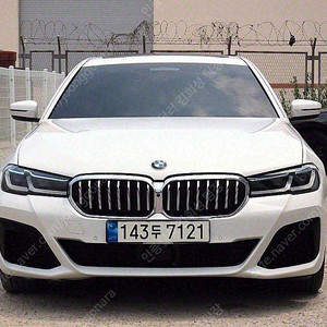 BMW 5시리즈 중고 BMW 중고 5시리즈 중고차 할부 흰색 2021년식 87,323km 530e M 스포츠 중고차카페
