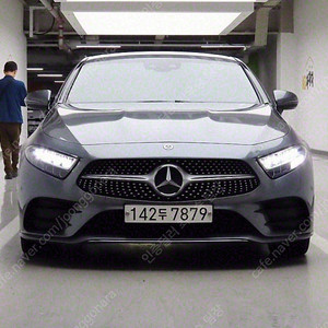 벤츠 CLS 중고 벤츠 CLS클래스 중고 벤츠 CLS 중고차 회색 2020년식 74,790km CLS 300d AMG Line 법인차량 세금혜택