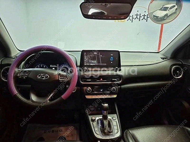 중고차 현대 코나 더뉴코나 중고 흰색 2021년식 가솔...--8