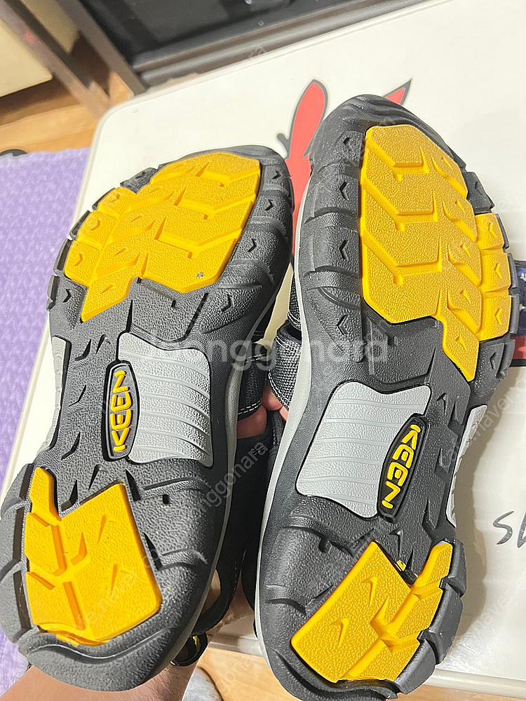 킨 샌들 팝니다 275mm--3