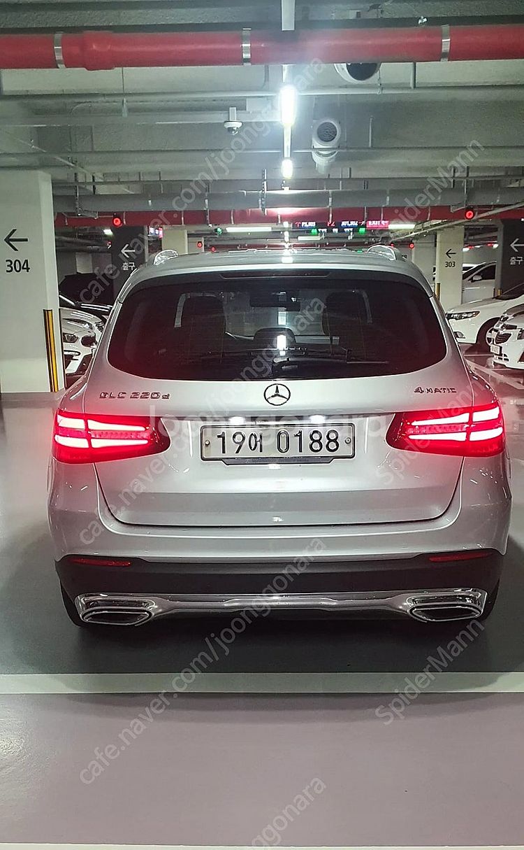 벤츠 GLC220D 4MATIC 판매 합니다--2