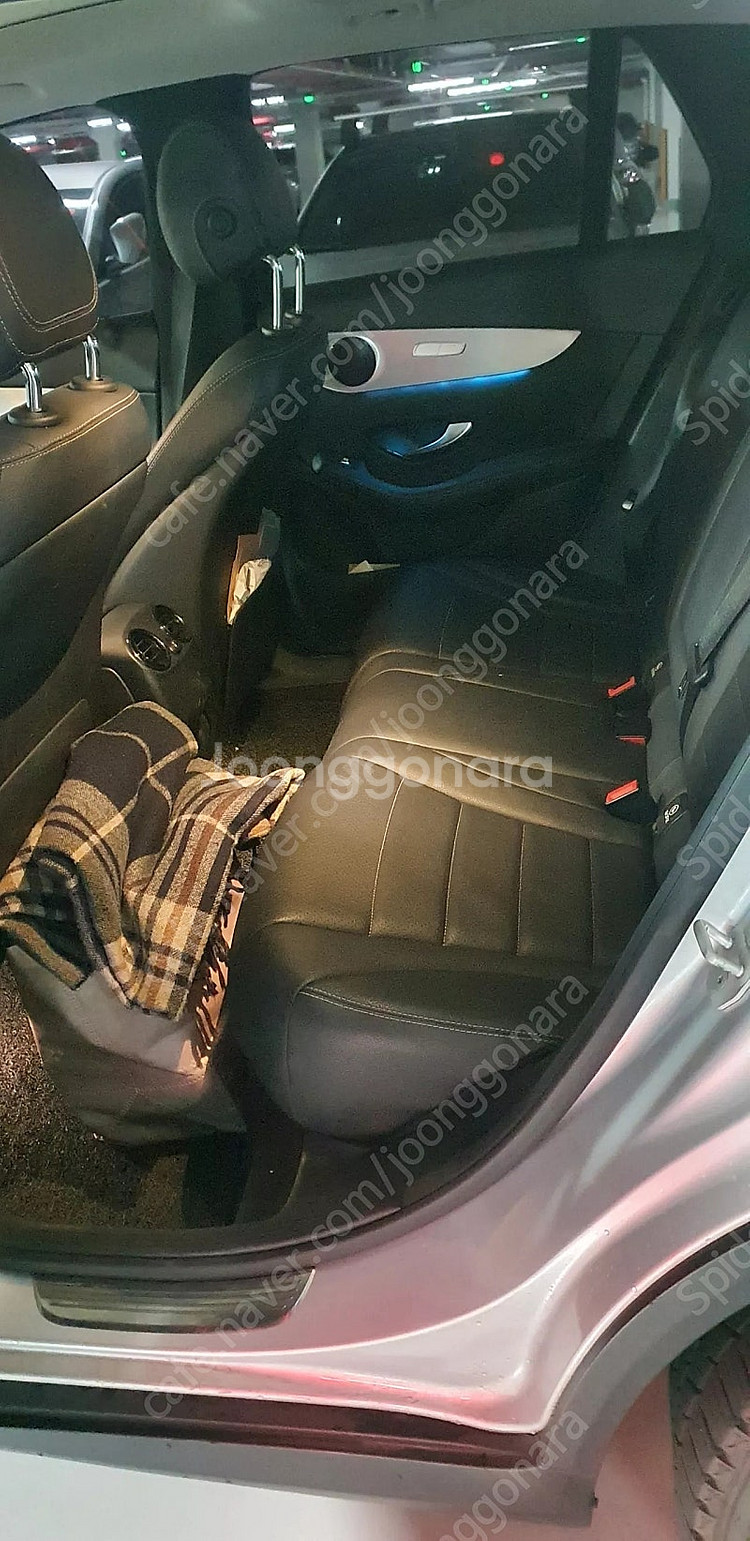 벤츠 GLC220D 4MATIC 판매 합니다--9