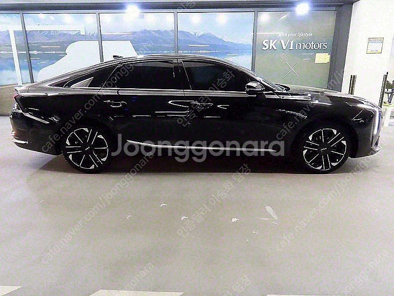 13,705 km K8 중고 하이브리드 시그니처 중고자...--8