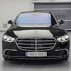 43,469 km 벤츠 S클래스 중고 W223 S580L 4MATIC 중고차 리스 가능 차량 검정색