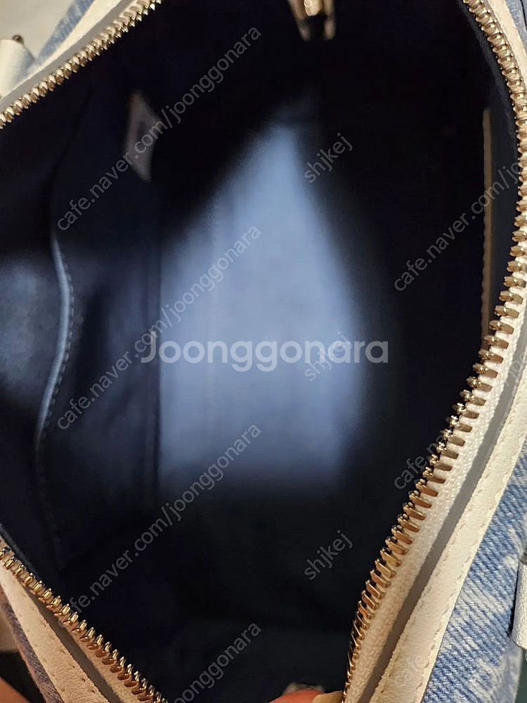 분크 투씨 데님 보스턴 가방 판매해요--8