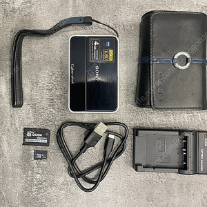 상태좋은 레트로 카메라 소니 dsc-t2