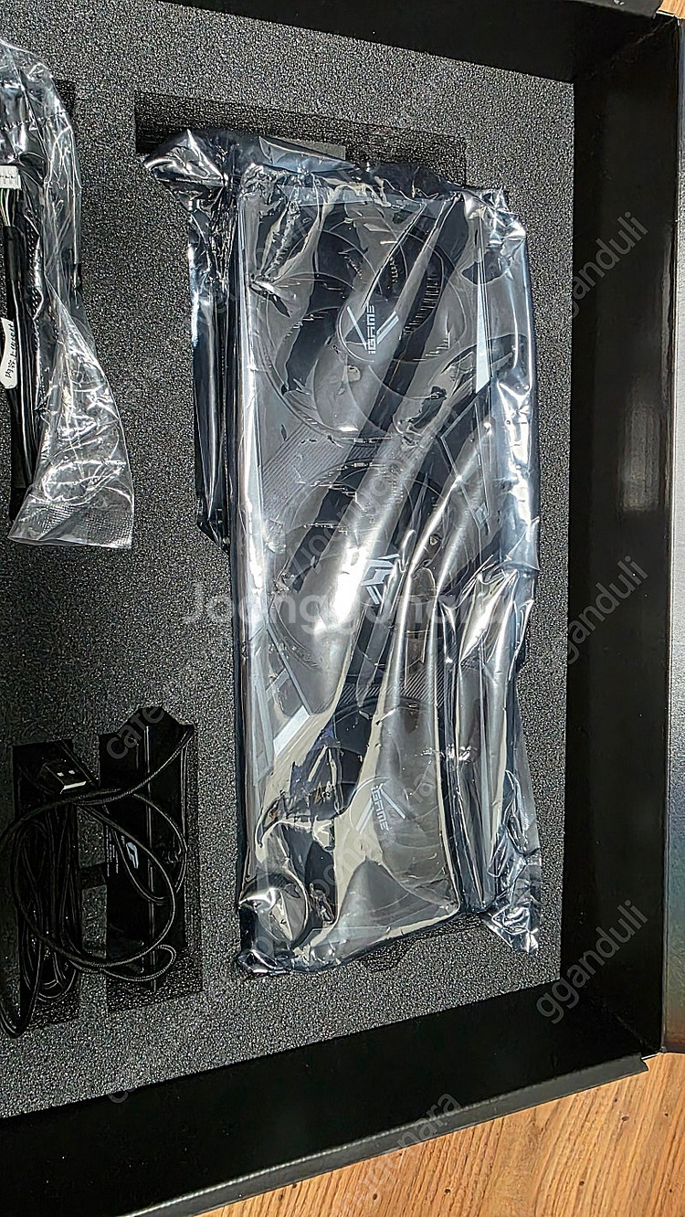 RTX 4070ti 불칸 (풀박스) 팝니다.--0