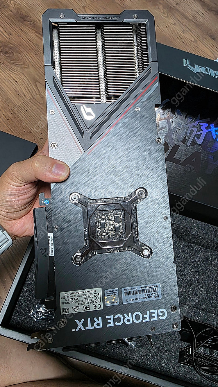 RTX 4070ti 불칸 (풀박스) 팝니다.--3