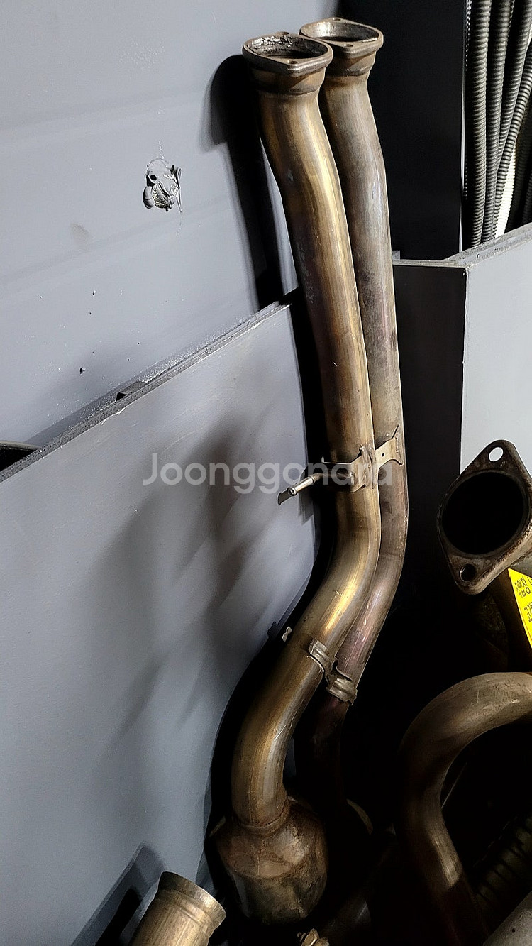 BMW F80 F82 F83 M3. M4 2차촉매--0