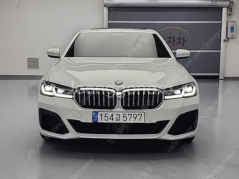 BMW 5시리즈 중고 BMW 중고 5시리즈 중고차 할부...--3