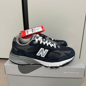 뉴발란스 993 네이비 255 사이즈 새상품 mr993nv