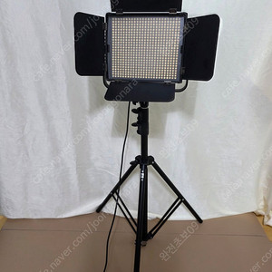 알파믹 PL600B 조명 유튜브 조명