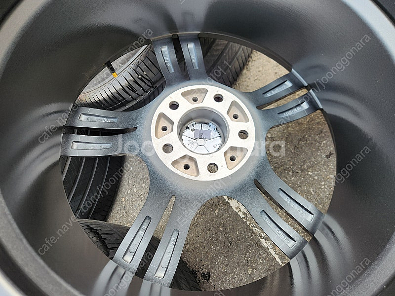 [판매] BMW F10 5GT 5/7시리즈 M5 스타일...--6