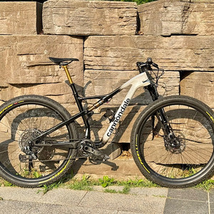 캐논데일 스카펠 하이모드1 MTB 자전거 M사이즈 판매합니다.