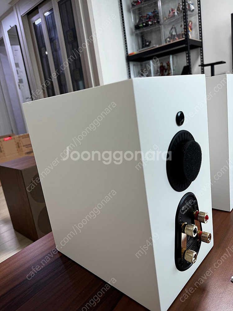 신품급 모니터오디오 실버 50 7G 52만원에 판매합니...--3