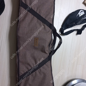 이베나키 3단 우드 쉘프 판매 합니다.