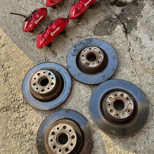 제네시스쿠페 젠쿱 브렘보4P 팝니다
