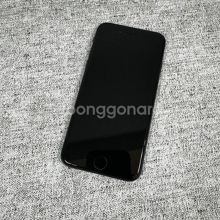 * 아이폰SE3 블랙 128GB 액정깨끗/무잔상/외관깔...--6