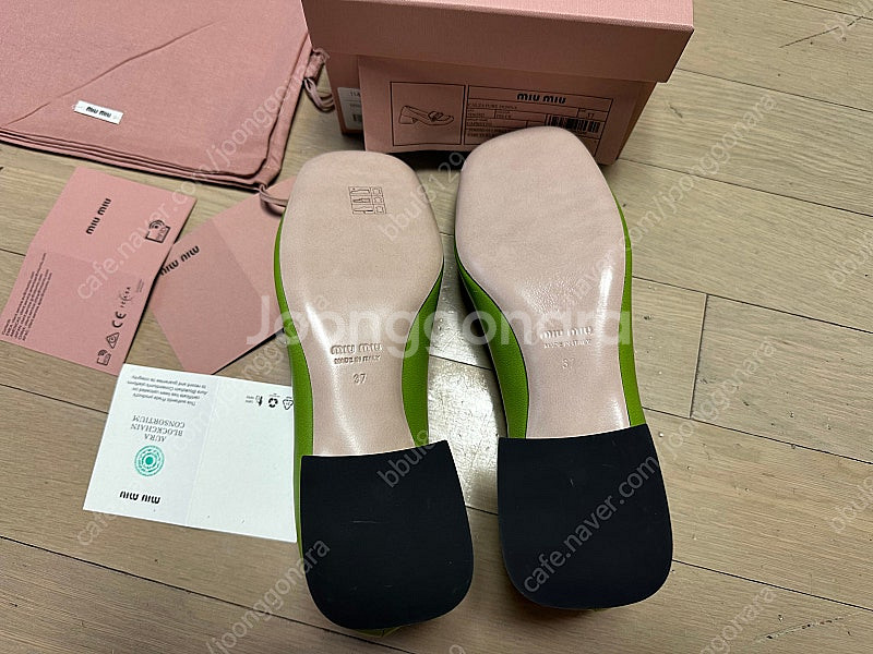 미우미우(37)새상품--5