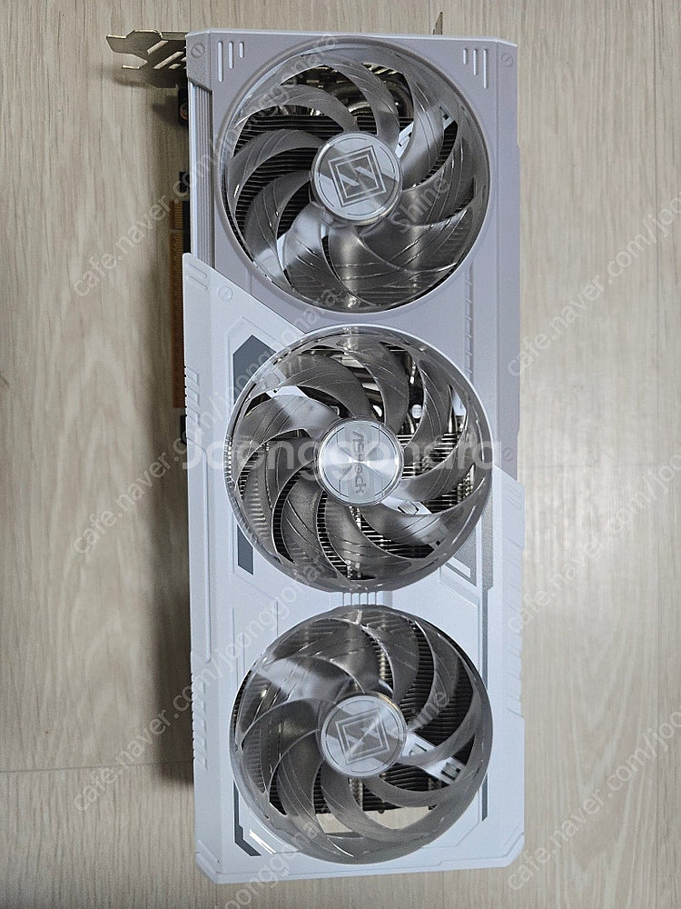 부산)ASRock 라데온 RX 9070 XT스틸레전드 ...--1