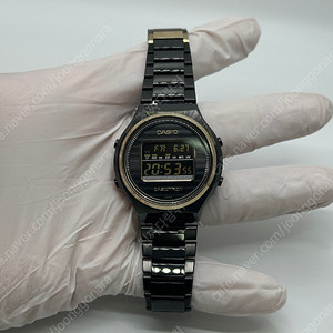 카시오트론 흑금 TRN-50ZE 1A 판매합니다. 카시오 50주년