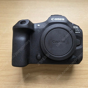 캐논 eos r5 mark2 카메라 판매합니다. 1천컷 미만