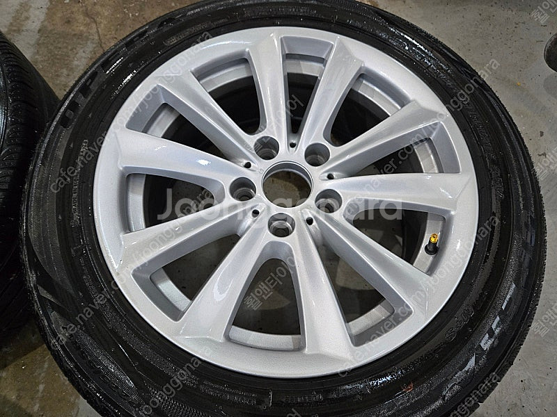 (판매) f10 bmw5시리즈 17인치 휠타이어 판매합...--2