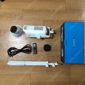 썬빔 프로 라이트 300W 지속광 자연광 조명