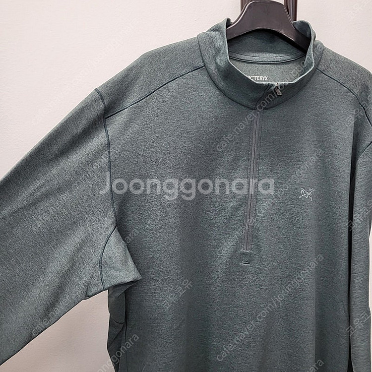아크테릭스 모투스 AR 짚 넥--3