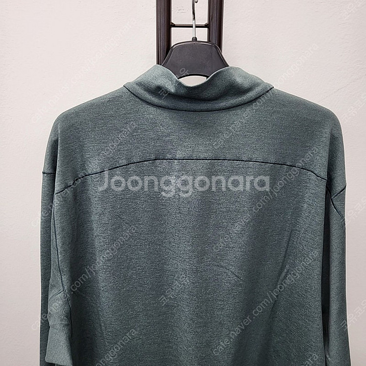 아크테릭스 모투스 AR 짚 넥--6