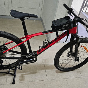 풀카본 MTB 첼로 크로노 50, 27.5 m사이즈 팝니다 (2025년 2월 구매, 주행 36km!)