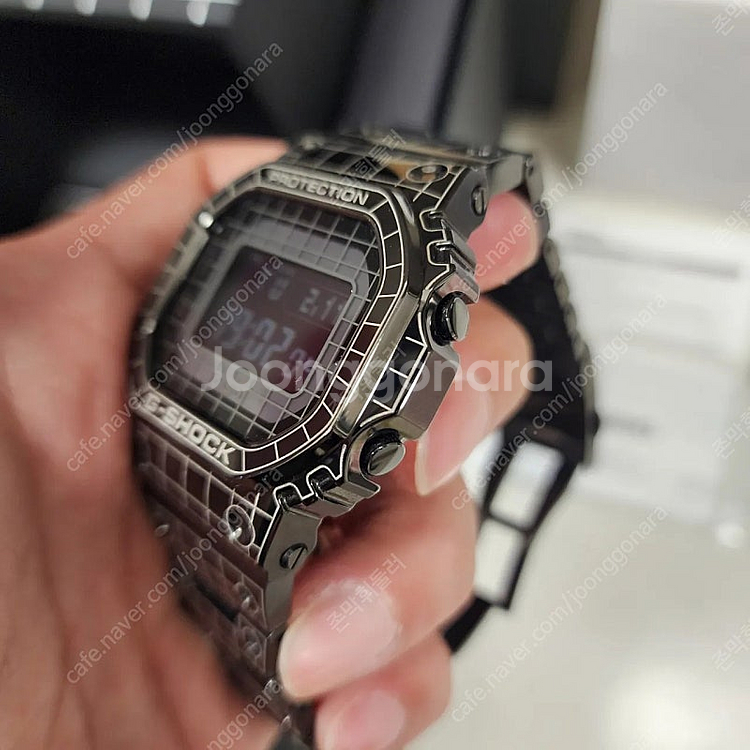 지샥 스퀘어 GMW-B5000CS-1DR 그리드 팝니다--6