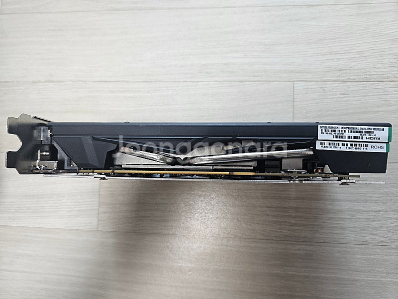 SAPPHIRE 라데온 RX 580 8GB--3