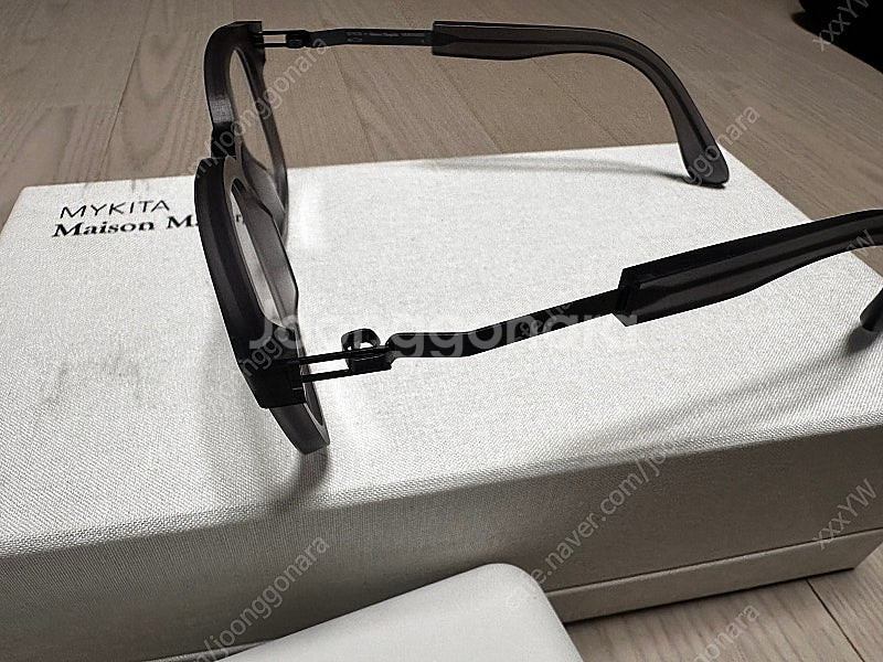 Mykita + Maison Margiela MMRAW...--4
