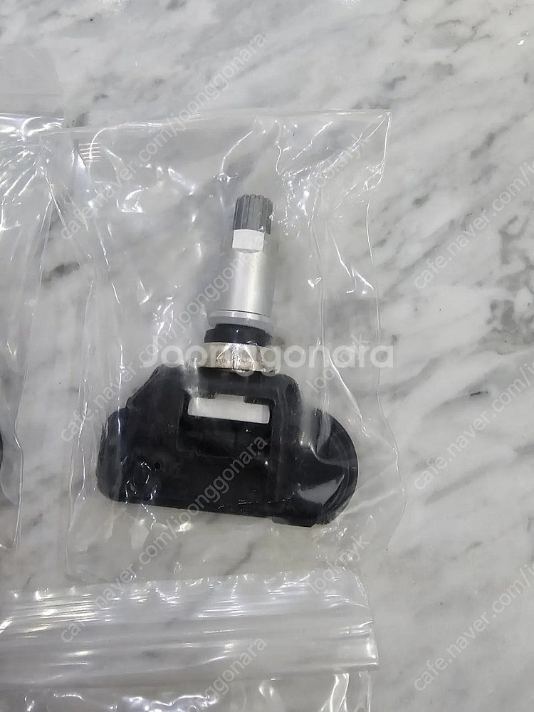 벤츠 TPMS 공기압센서 W212 W222 새제품--3