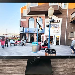 LG 24인치 LED 모니터 24MK430H 팝니다