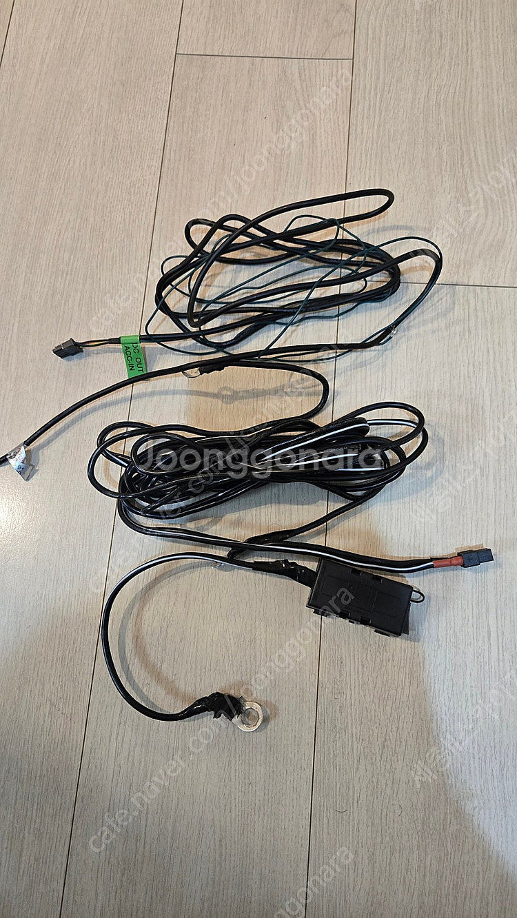 셀링크 네오9+ 보조배터리 팝니다.--4
