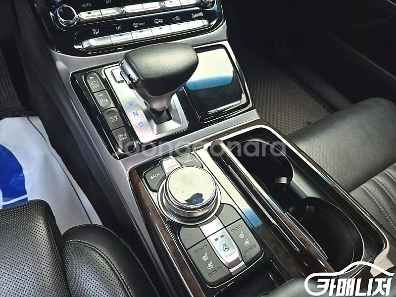 EQ900 3.8 GDI AWD 2016 년 중고차/전...--8