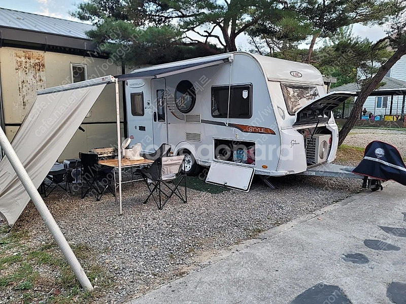 뮌스털란트 독일 LMC style 420d 카라반 판매...--3
