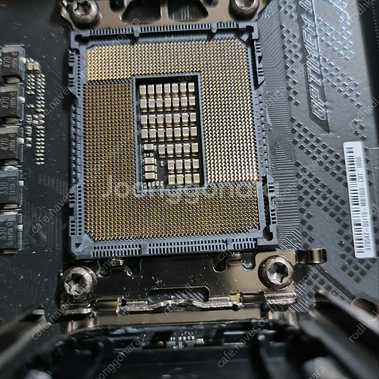 z690 apex 22년산 + 킹뱅크 8400 cl38...--1
